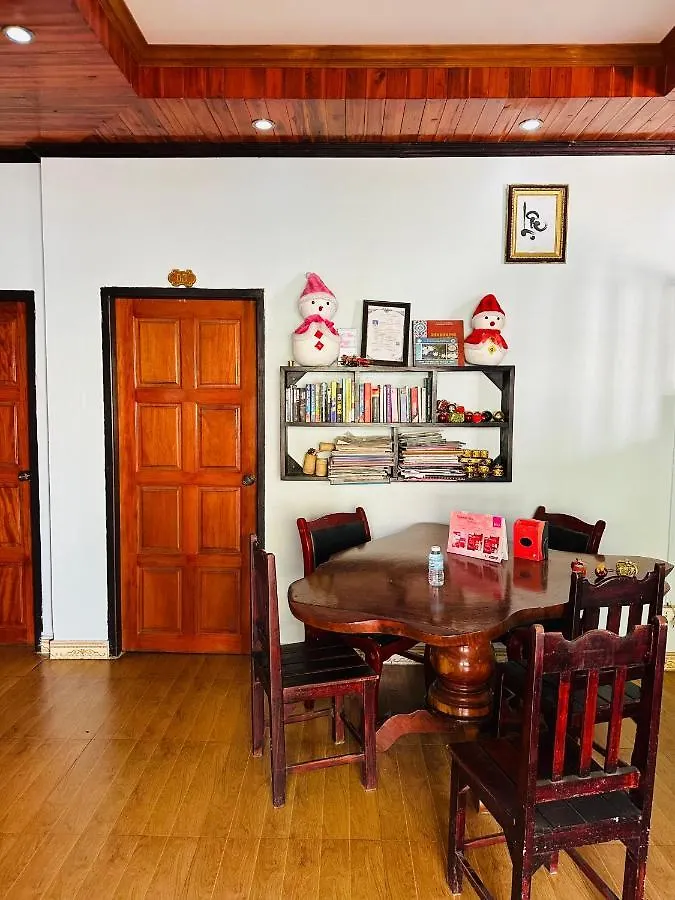 Singharat Boutique House Bed & Breakfast Luang Prabang