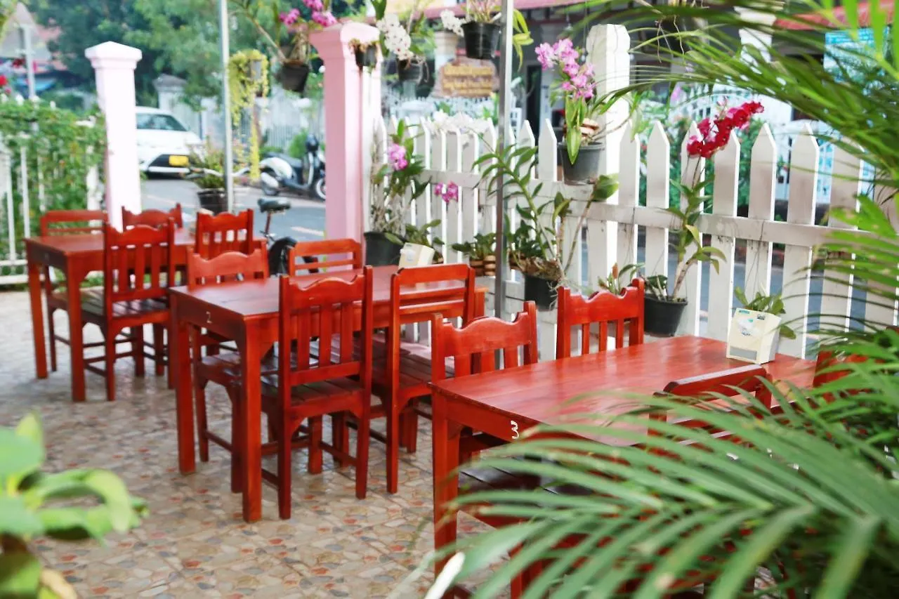 Singharat Boutique House Bed & Breakfast Luang Prabang